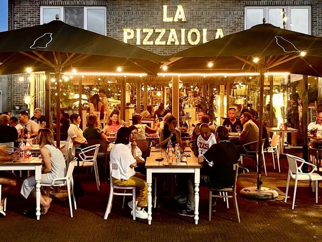 La Pizzaiola 3bf47983-2265-47a5-9c2e-e91ae3830d9c.jpeg