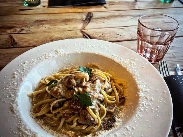 La Pizzaiola IMG_0169.jpeg