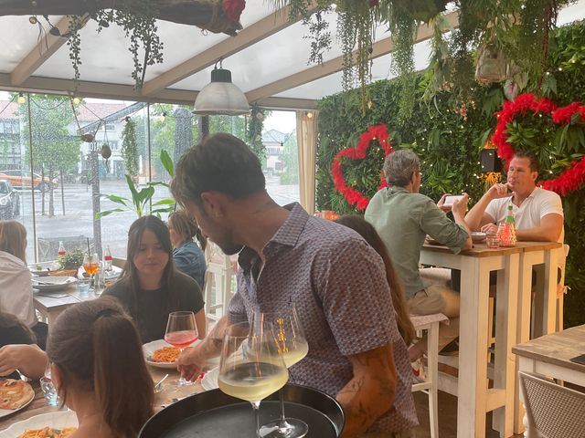 La Pizzaiola IMG_2252.jpeg